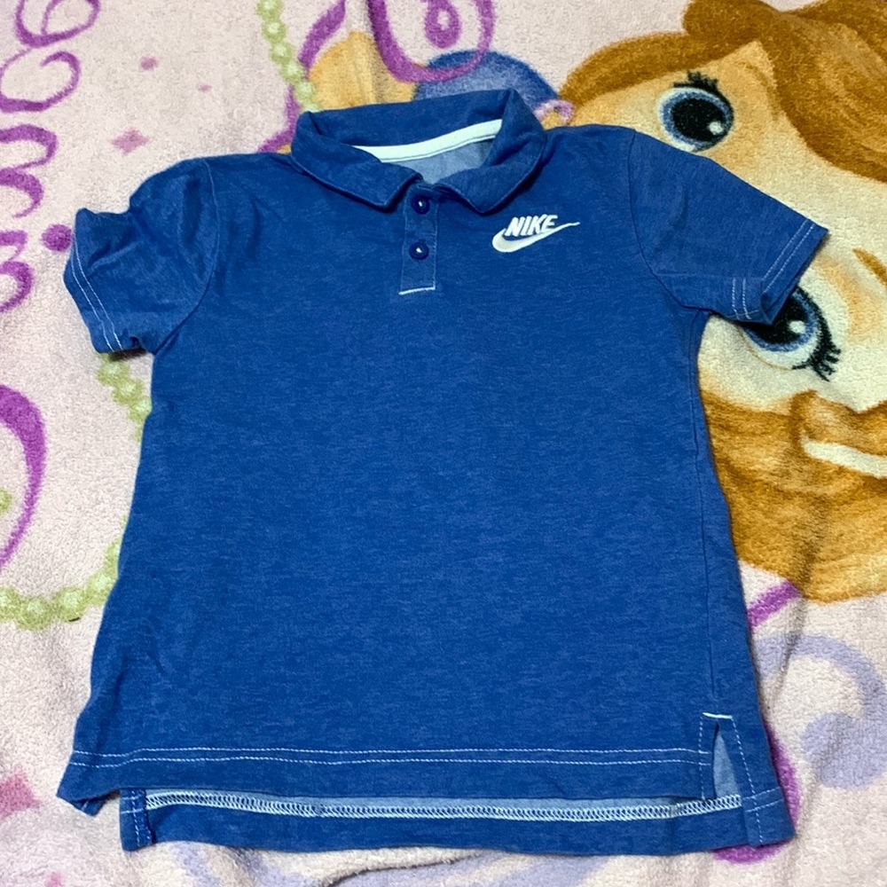 Boys NIKE Dri fit shirt